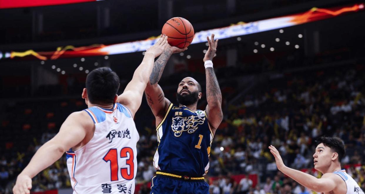 九游游戏中心官网-关于CBA季后赛倒计时；印第安纳步行者加时末段外线爆发；细节引发关注；气氛紧张；控场能力受关注的信息